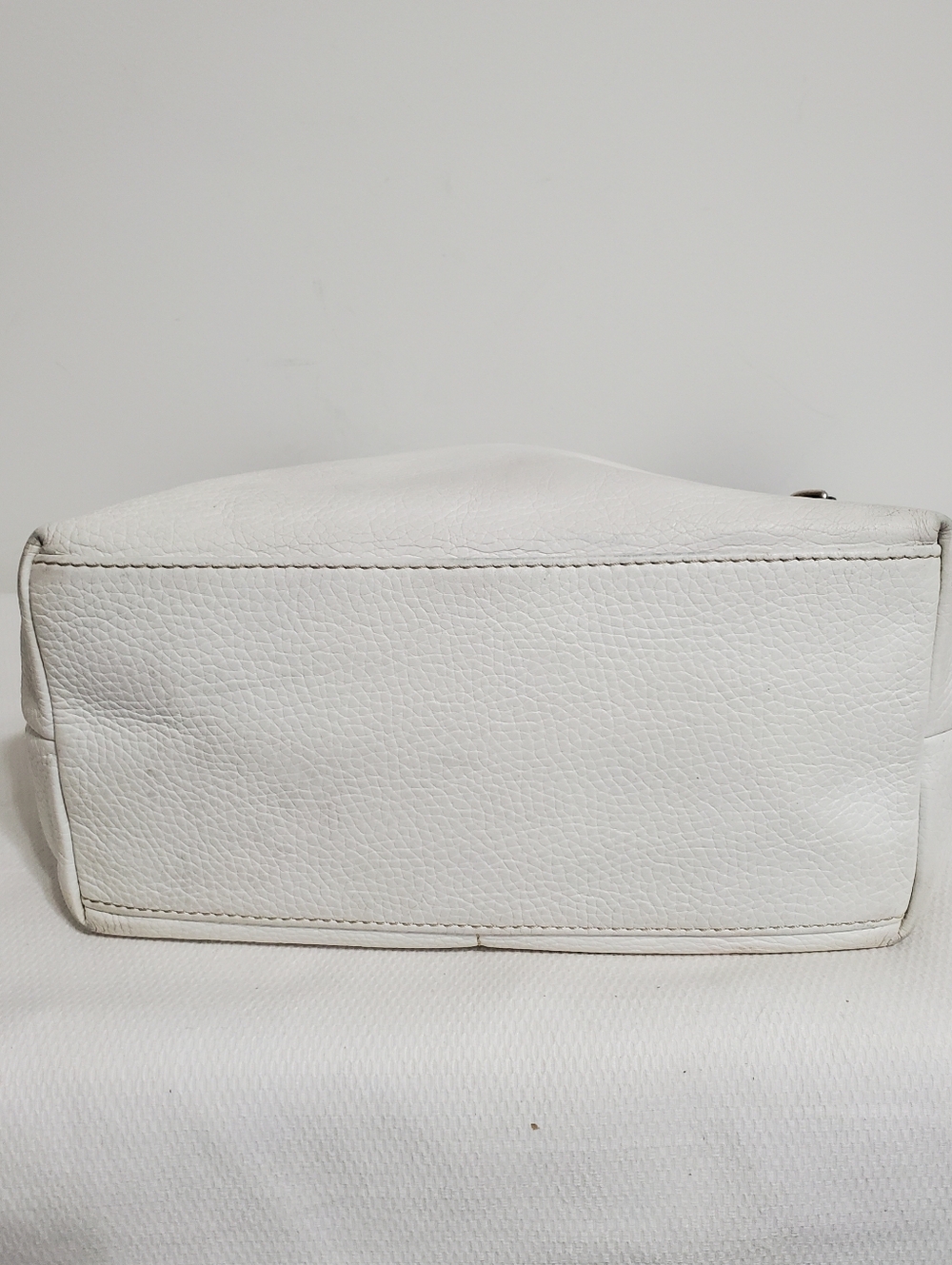 Dooney & Bourke Dillen Large Pocket Sac Hobo Shoulder Bag White Pebble Leather - Picture 7 of 16